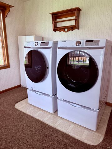 971 S Prairiewood Drive, Rochester, IN 46975