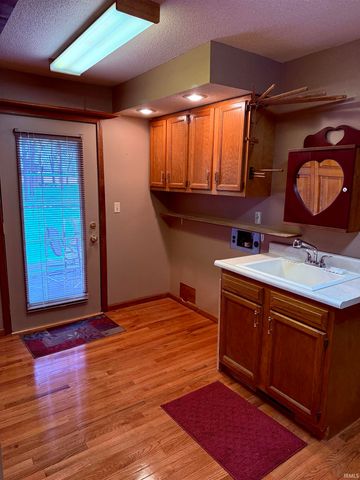 971 S Prairiewood Drive, Rochester, IN 46975