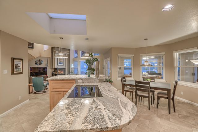 1728 Wells Drive NE, Albuquerque, NM 87112