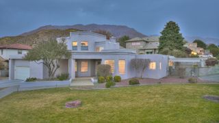 1728 Wells Drive NE, Albuquerque, NM 87112