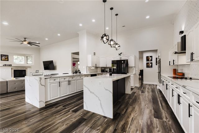 7400 Bisonwood Avenue, Las Vegas, NV 89131