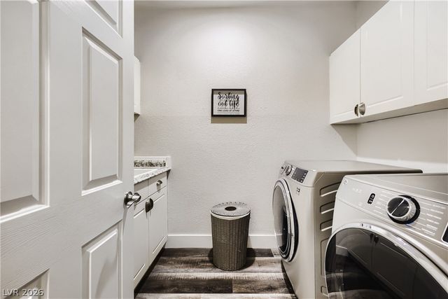 7400 Bisonwood Avenue, Las Vegas, NV 89131