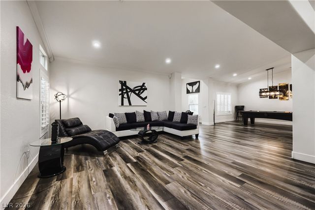 7400 Bisonwood Avenue, Las Vegas, NV 89131