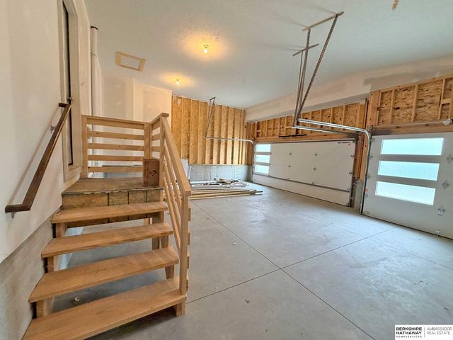 3010 N 166th Avenue, Omaha, NE 68116