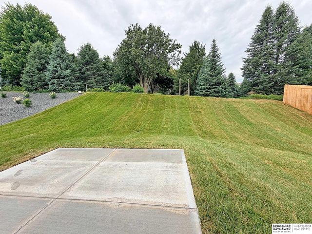 3010 N 166th Avenue, Omaha, NE 68116