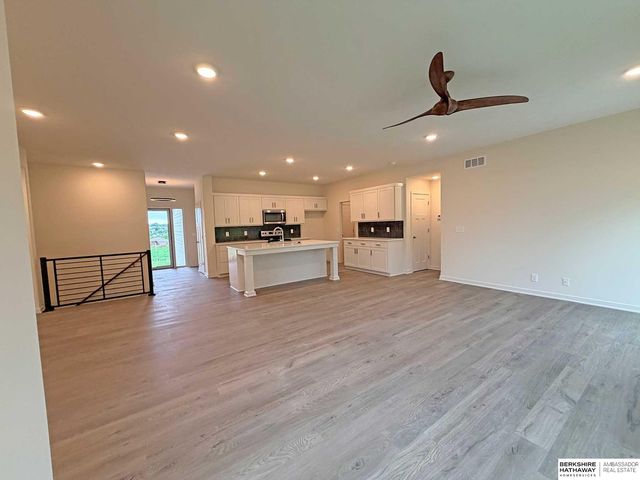 3010 N 166th Avenue, Omaha, NE 68116