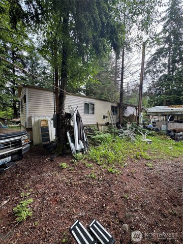 8460 Cimarron Way, Maple Falls, WA 98266