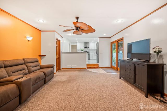 16 London Drive, East Brunswick, NJ 08816