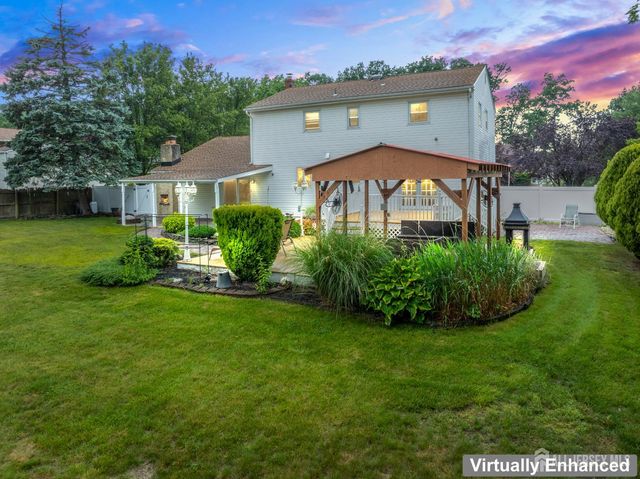 16 London Drive, East Brunswick, NJ 08816