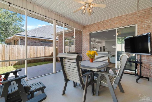4062 Oak Pointe Dr, Gulf Breeze, FL 32563