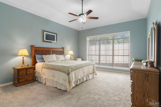 4062 Oak Pointe Dr, Gulf Breeze, FL 32563
