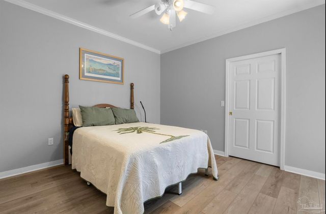 4062 Oak Pointe Dr, Gulf Breeze, FL 32563