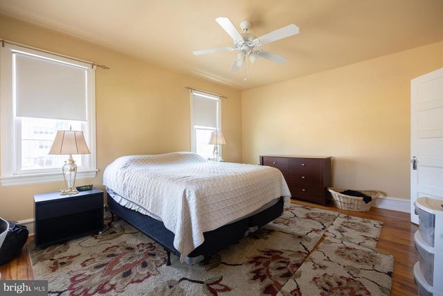 109 LEES AVE, Collingswood, NJ 08108