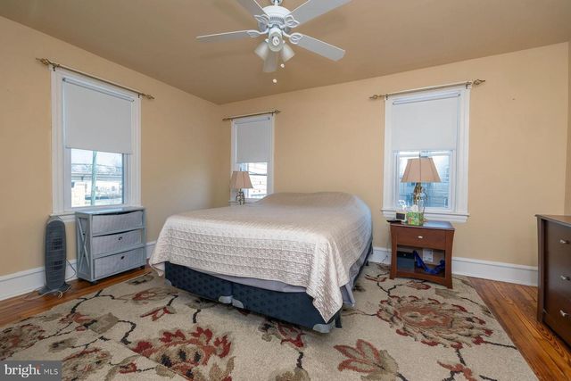109 LEES AVE, Collingswood, NJ 08108