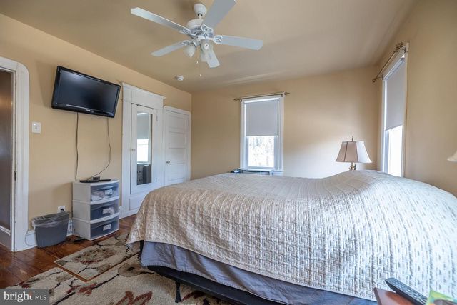 109 LEES AVE, Collingswood, NJ 08108