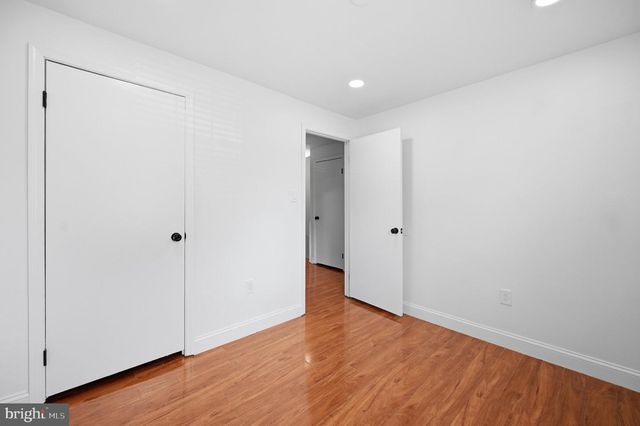 1214 FOX RUN PL, Woodbridge, VA 22191