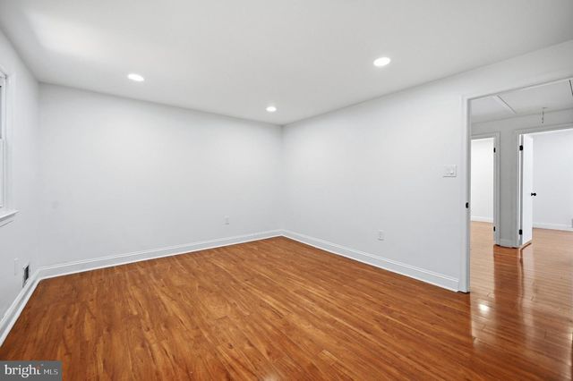 1214 FOX RUN PL, Woodbridge, VA 22191