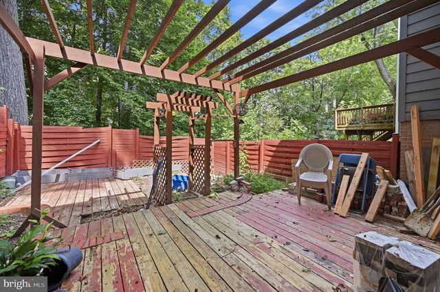1214 FOX RUN PL, Woodbridge, VA 22191