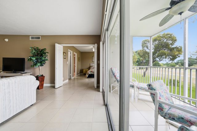 3100 N Palm Aire Drive 208, Pompano Beach, FL 33069