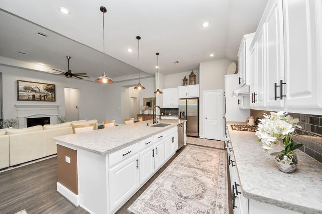 13814 Oakdale Glen Trace, Cypress, TX 77429