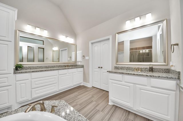 13814 Oakdale Glen Trace, Cypress, TX 77429