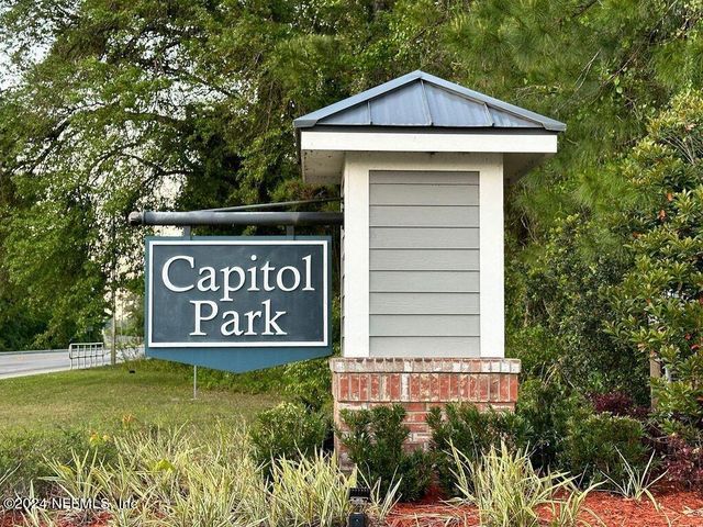 875 CAPITOL Parkway, Jacksonville, FL 32218