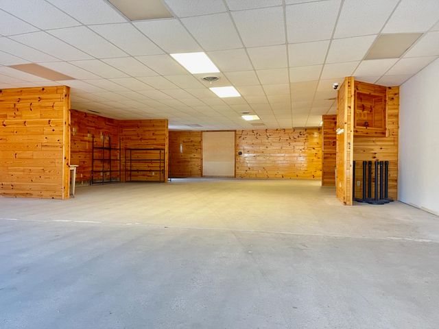 1730 E Us-23, East Tawas, MI 48730