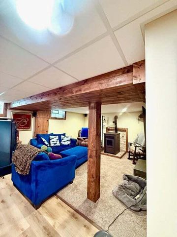 132 Clover COURT, Burlington, WI 53105