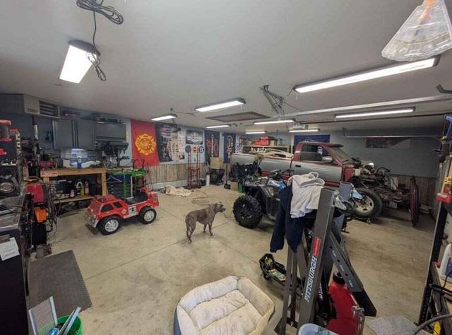 132 Clover COURT, Burlington, WI 53105