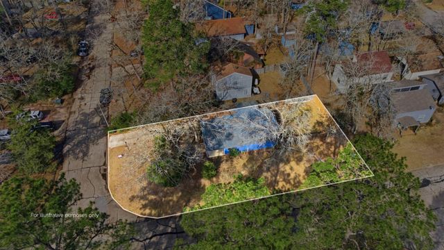 28600 Magnolia Court, Huntsville, TX 77320