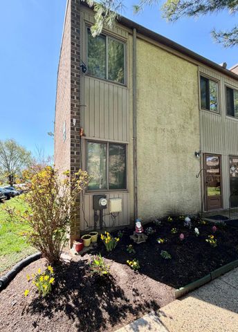 4936 OXFORD CT, Bensalem, PA 19020