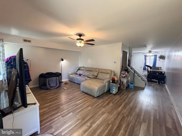 4936 OXFORD CT, Bensalem, PA 19020