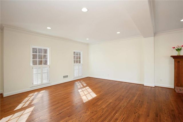 480 Saddlebrook Drive, Roswell, GA 30075