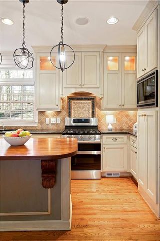 480 Saddlebrook Drive, Roswell, GA 30075