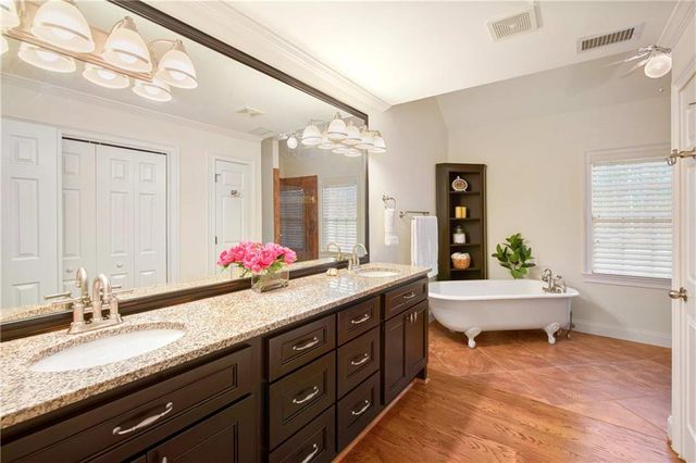 480 Saddlebrook Drive, Roswell, GA 30075