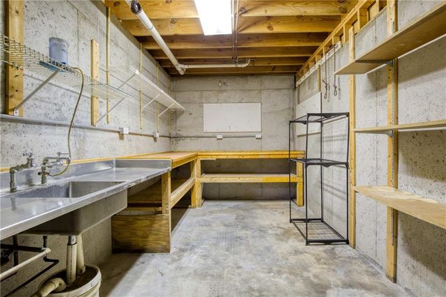 480 Saddlebrook Drive, Roswell, GA 30075