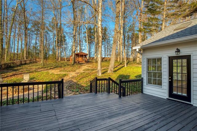 480 Saddlebrook Drive, Roswell, GA 30075