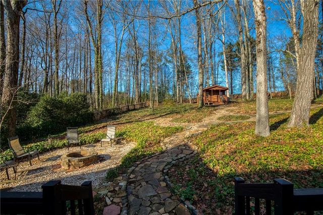 480 Saddlebrook Drive, Roswell, GA 30075