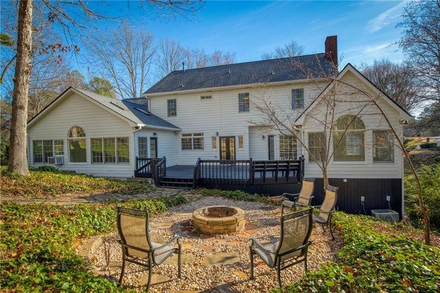 480 Saddlebrook Drive, Roswell, GA 30075