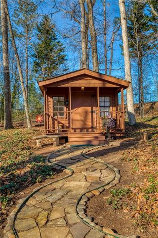 480 Saddlebrook Drive, Roswell, GA 30075