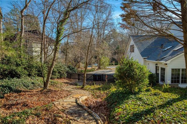 480 Saddlebrook Drive, Roswell, GA 30075
