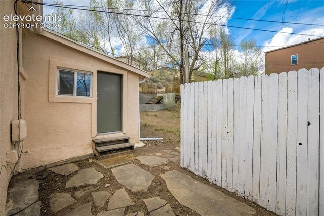 542 W Boulder Street, Colorado Springs, CO 80905