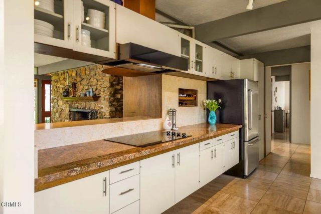 669 Highland Drive, Ojai, CA 93023
