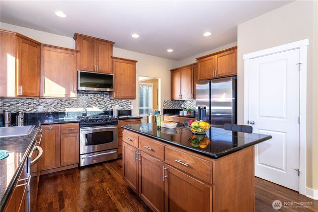 11703 SE 246th Place, Kent, WA 98030