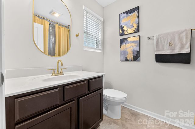 1031 Plaza Walk Drive, Charlotte, NC 28215