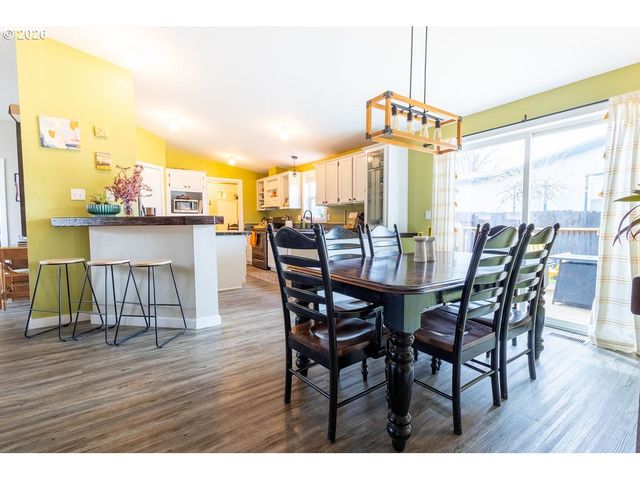 2225 TERRA LEA Ct, La Grande, OR 97850