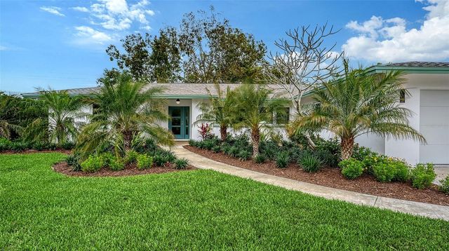 1967 BROOKHAVEN DRIVE, Sarasota, FL 34239