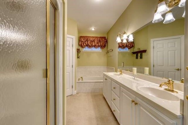 105 Carroll Lake Lane, Hayesville, NC 28904