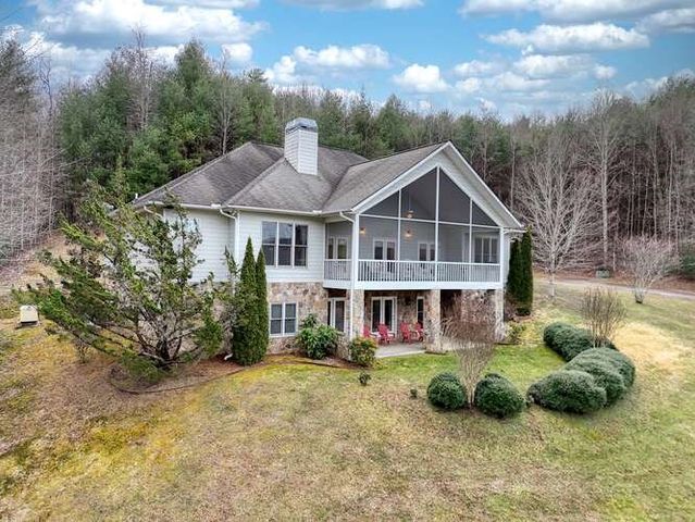 105 Carroll Lake Lane, Hayesville, NC 28904