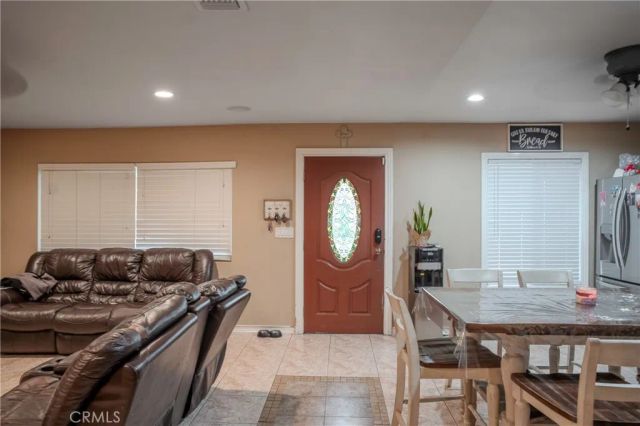616 S Belden, Rialto, CA 92376